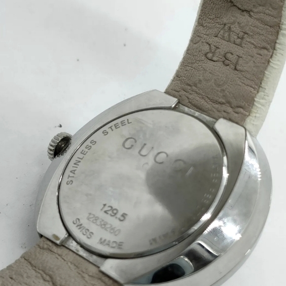 Gucci Silver Stainless Steel U-Play 129.5 Women's Wristwatch 27 mm - Picture 7 of 9